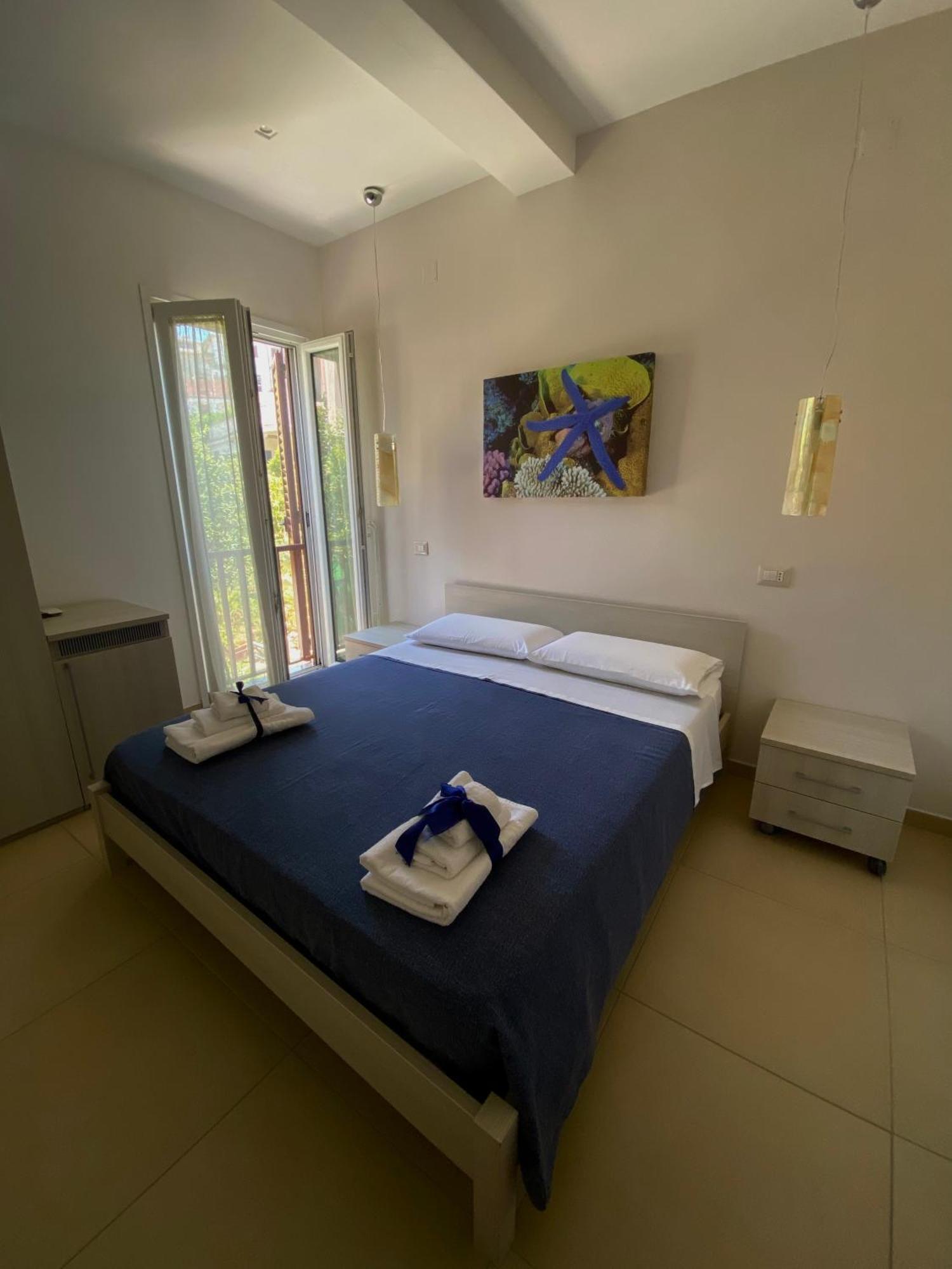 B&B Degli Aranci 팔리누로 외부 사진