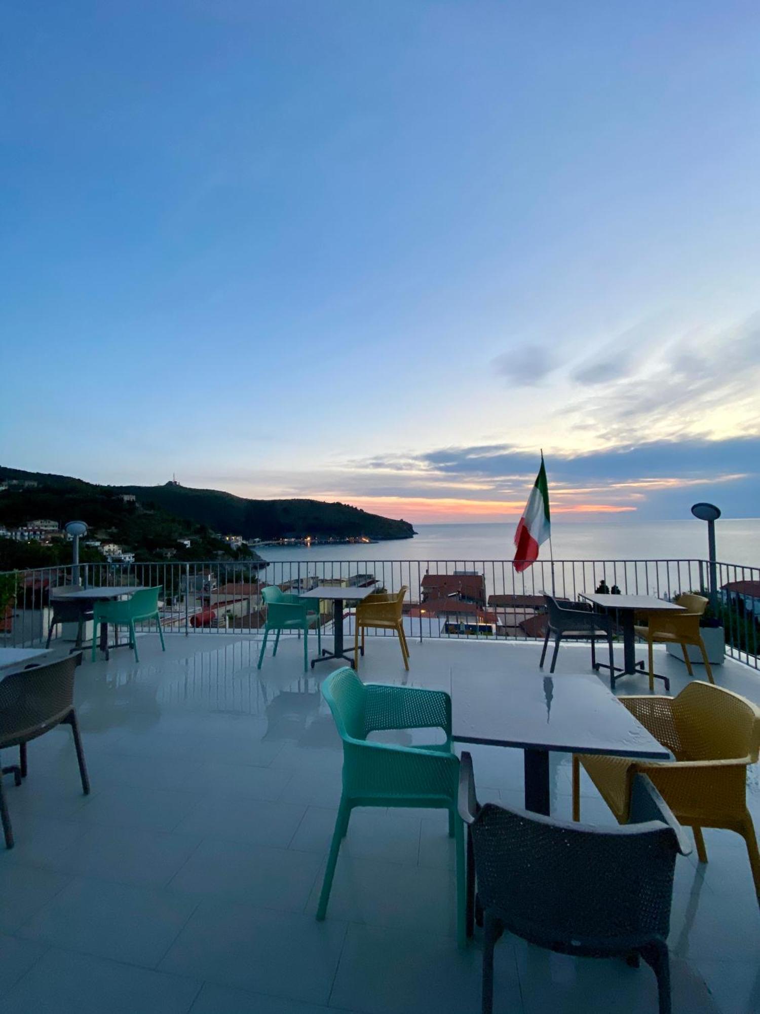 B&B Degli Aranci 팔리누로 외부 사진