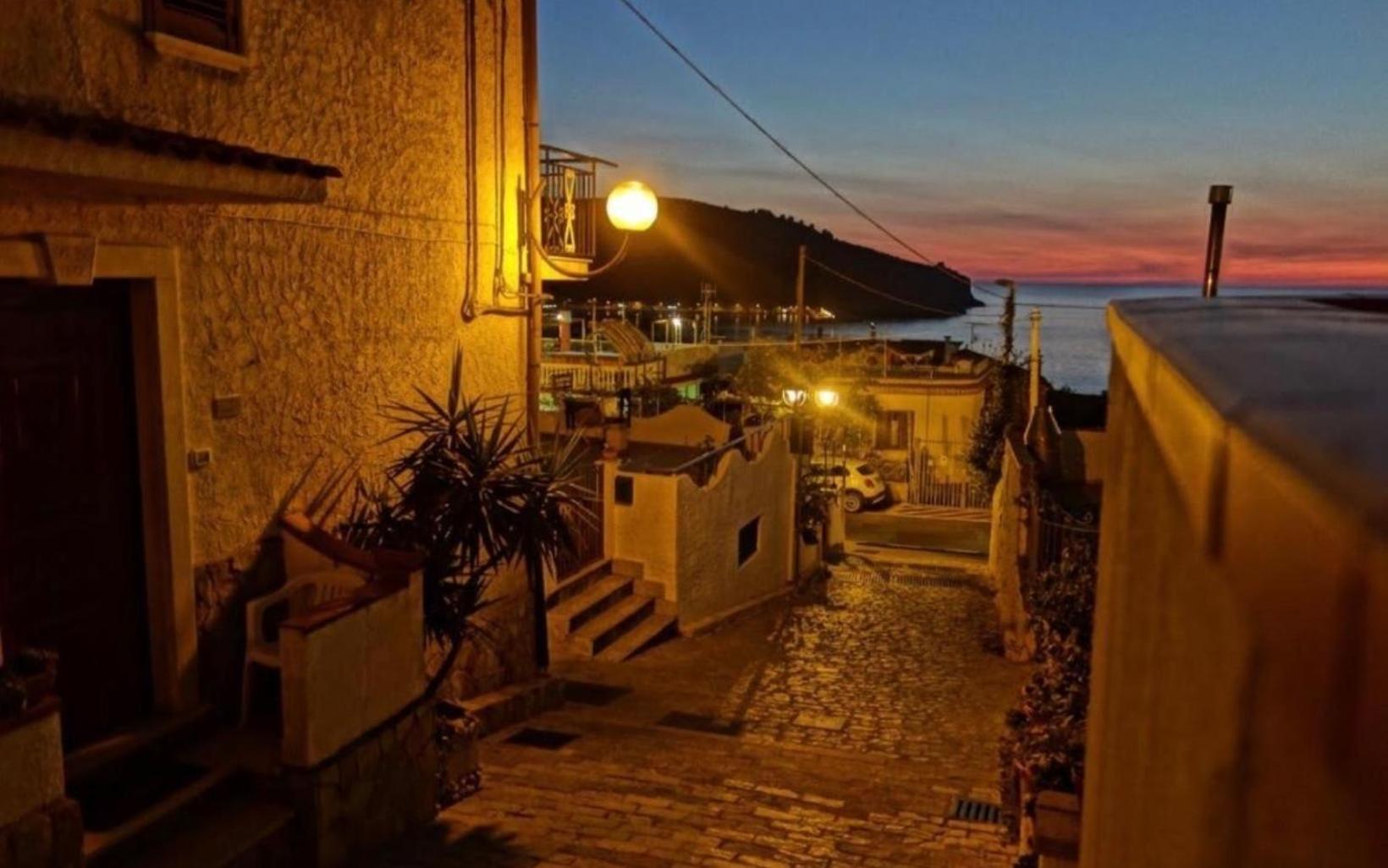 B&B Degli Aranci 팔리누로 외부 사진